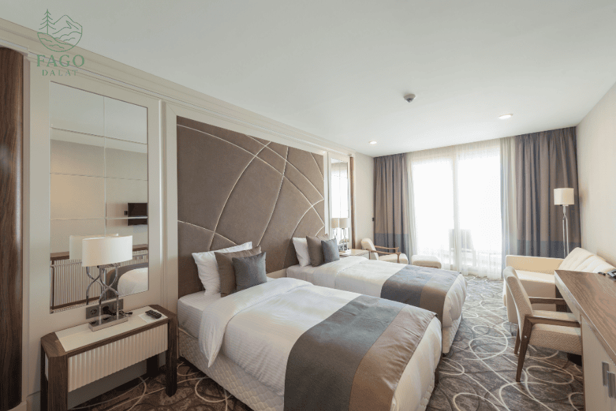 Phòng Deluxe Có Gì Lạ?